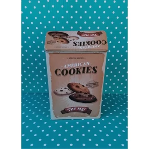 Fém, kekszes doboz, "Cookies" felirattal